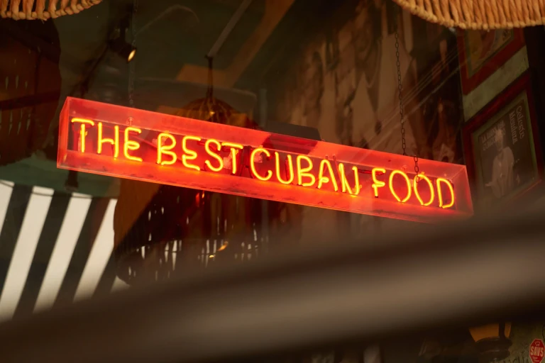Havana 1957 dining photo 2