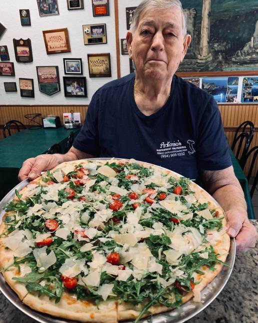 La Famiglia Italian Restaurant Miramar — family-run Italian dining near Pembroke Pines