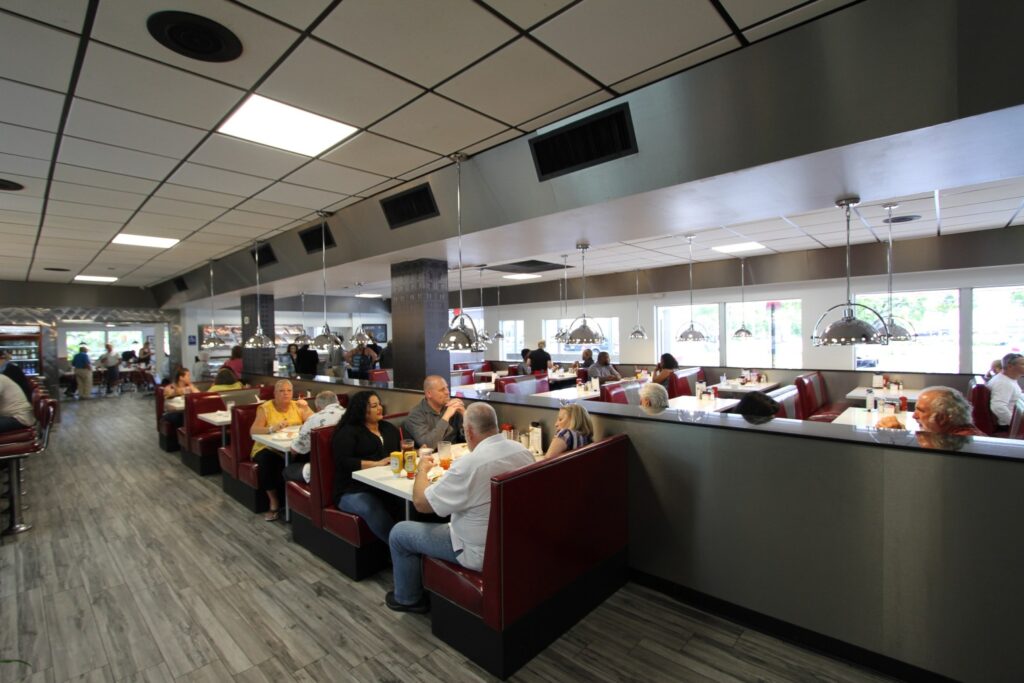 Lester's Diner food and dining photo 2