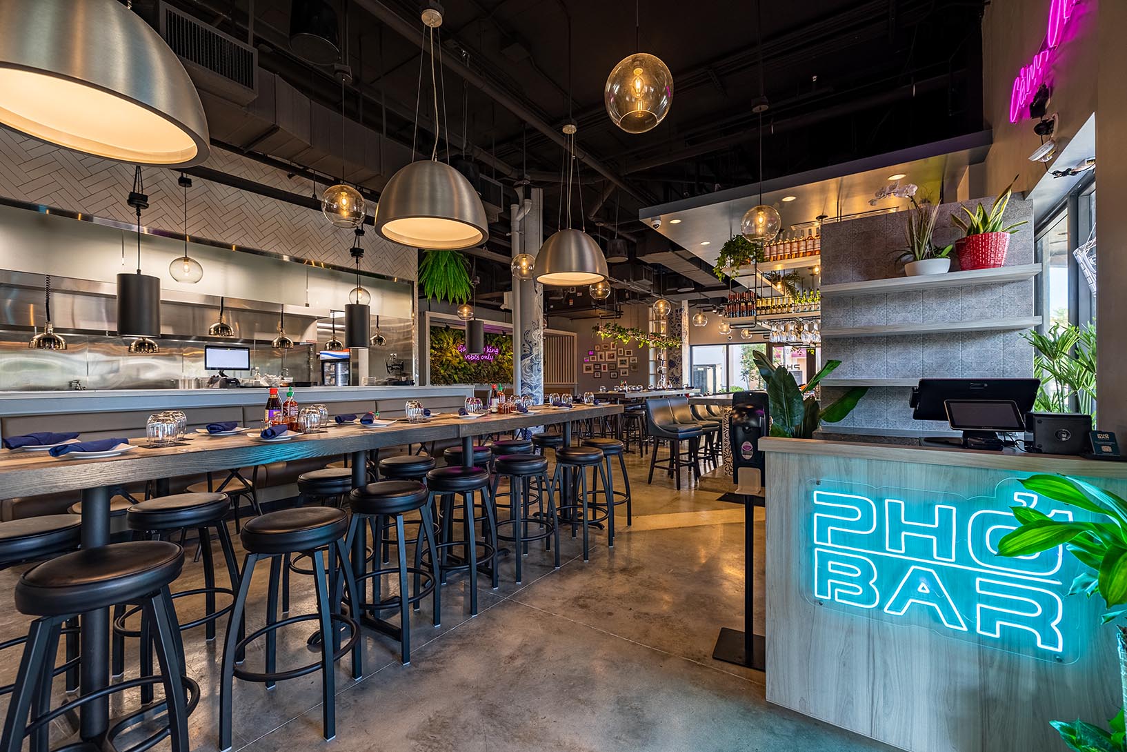 Pho Bar Vietnamese Kitchen Pembroke Pines — modern Vietnamese dining with pho and cocktails